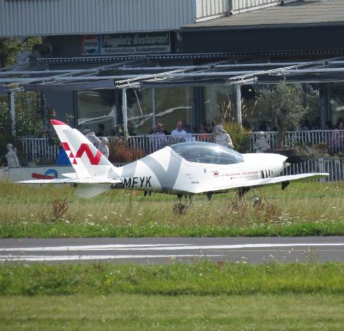 SmallAircraft-D-MEYK-03