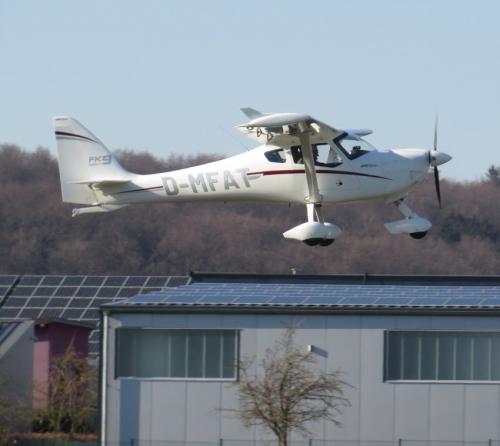 SmallAircraft-D-MFAT-02