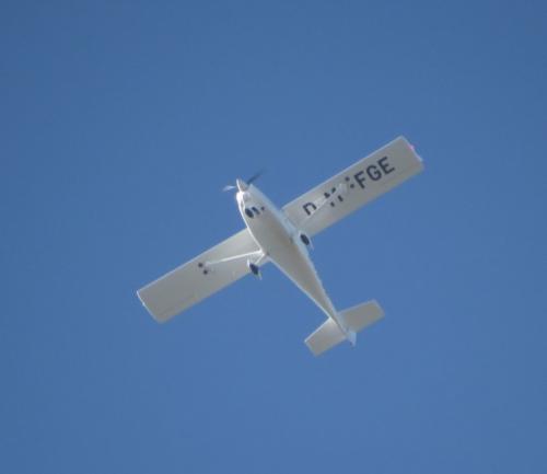 SmallAircraft-D-MFGE-01