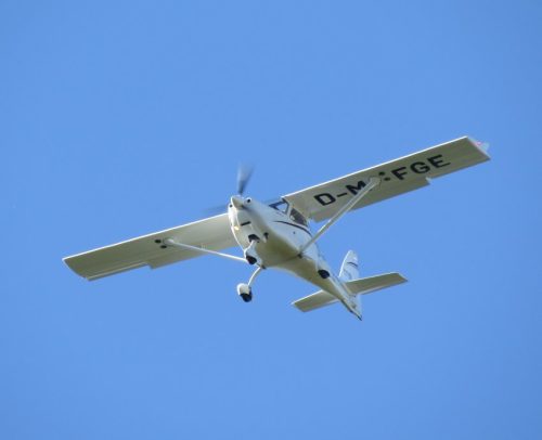 SmallAircraft-D-MFGE-06