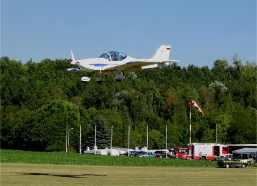 SmallAircraft-D-MFHX-02