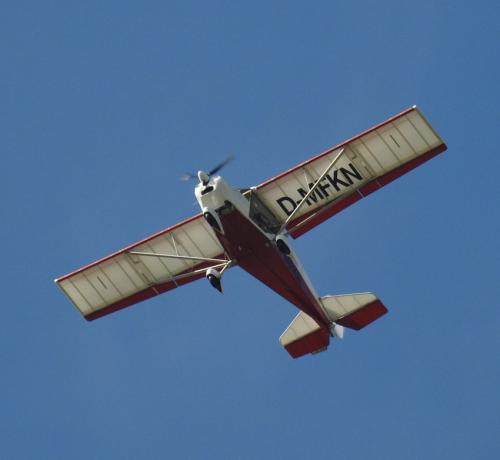 SmallAircraft-D-MFKN-04