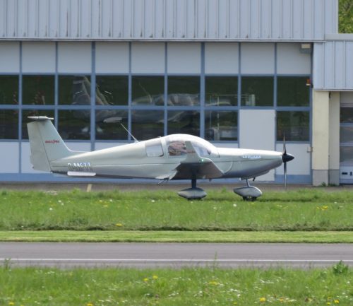 SmallAircraft-D-MFTT-04