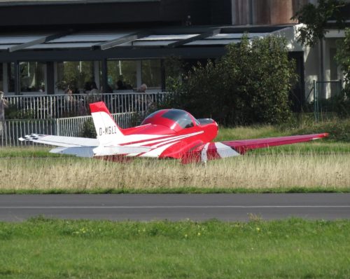 SmallAircraft-D-MGLZ-02