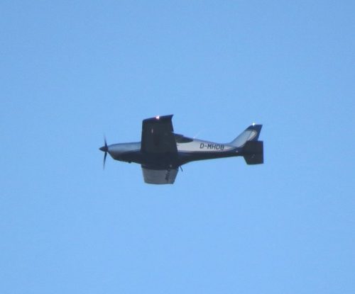 SmallAircraft-D-MHDB-01