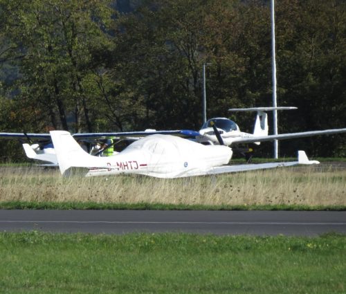SmallAircraft-D-MHTJ-02