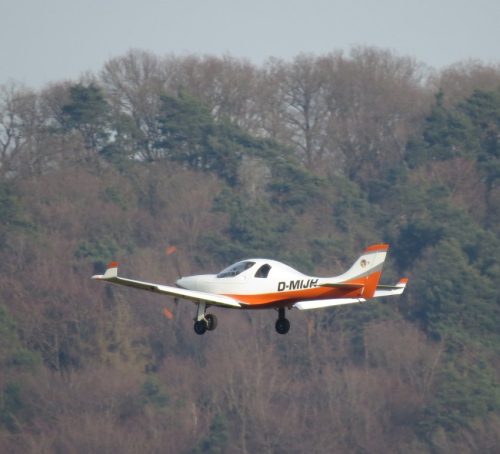 SmallAircraft-D-MIJH-03