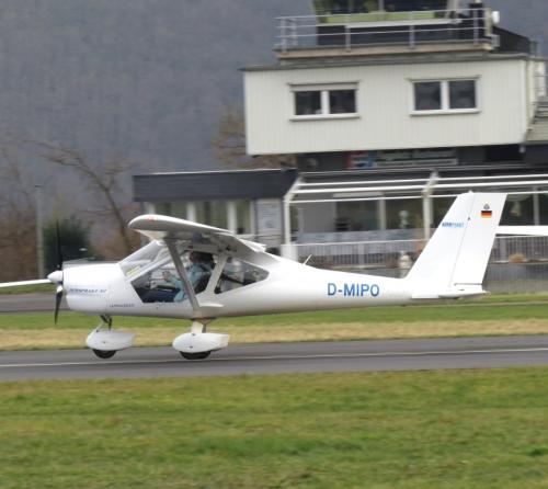 SmallAircraft-D-MIPO-05