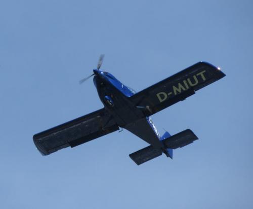 SmallAircraft-D-MIUT-01