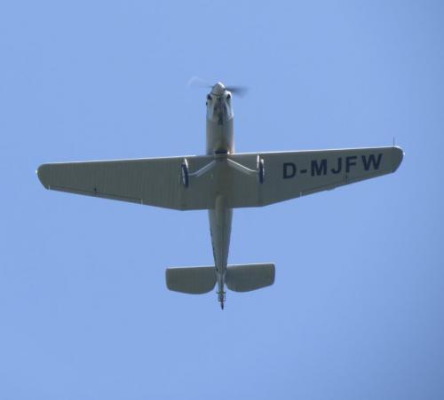 SmallAircraft-D-MJFW-01