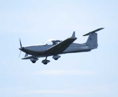 SmallAircraft-D-MJRR-01