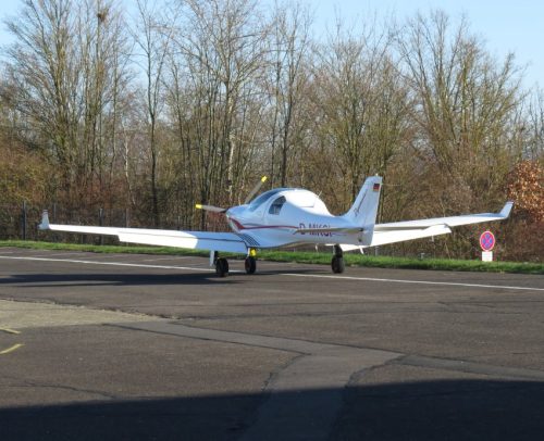 SmallAircraft-D-MKCI-02