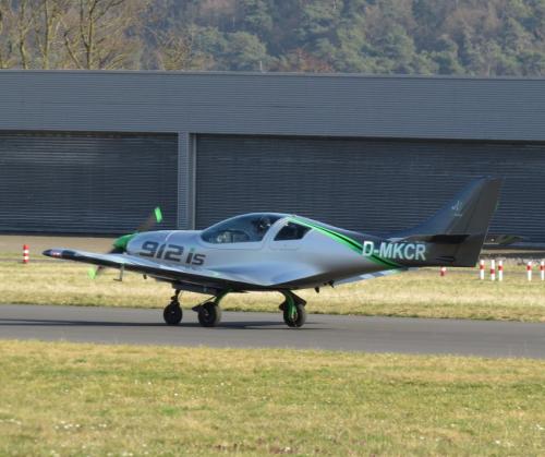 SmallAircraft-D-MKCR-03