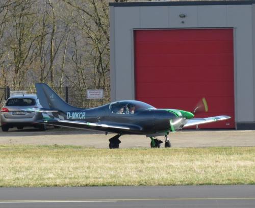 SmallAircraft-D-MKCR-04