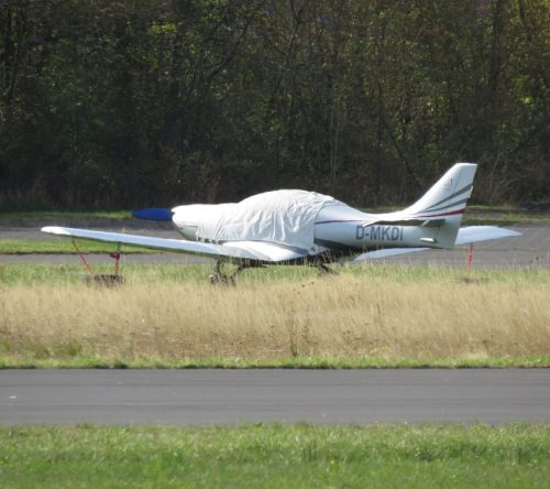 SmallAircraft-D-MKDI-01
