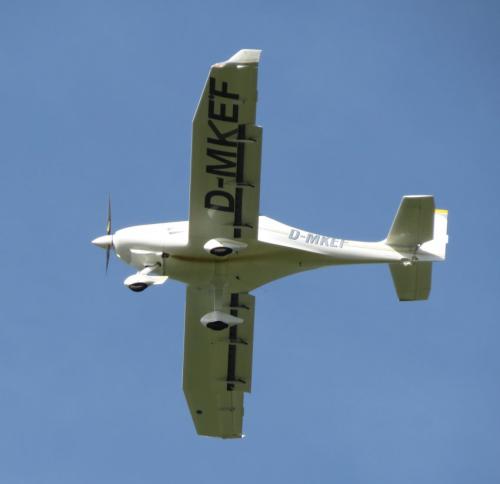 SmallAircraft-D-MKEF-02