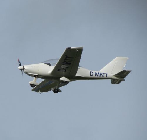 SmallAircraft-D-MKTT-05