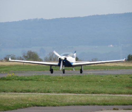 SmallAircraft-D-MKWM-01