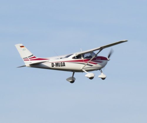 SmallAircraft-D-MLGA-04