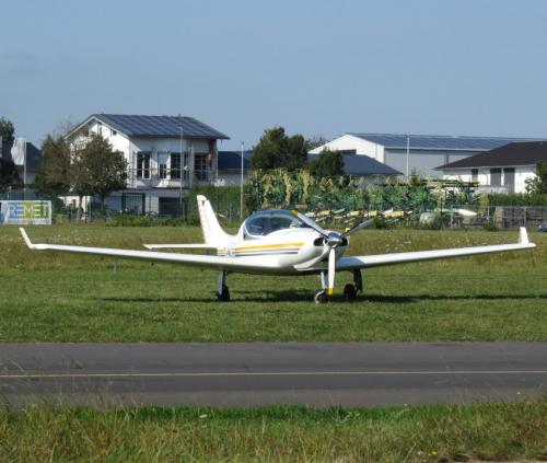 SmallAircraft-D-MLGE-02