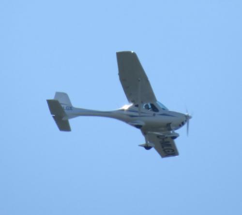 SmallAircraft-D-MLGX-02