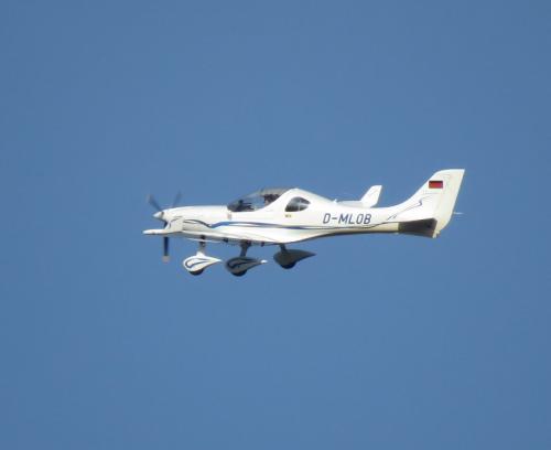 SmallAircraft-D-MLOB-06
