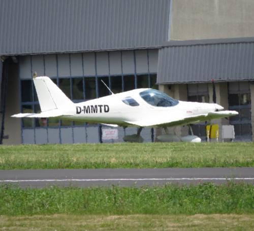 SmallAircraft-D-MMTD-01