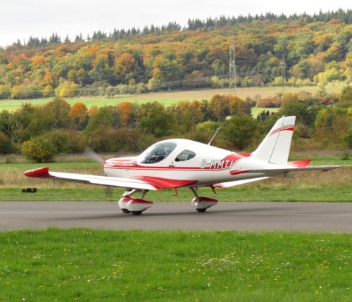 SmallAircraft-D-MMTJ-12