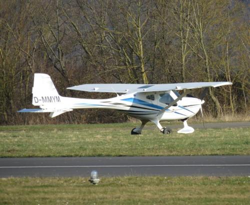 SmallAircraft-D-MMYM-08