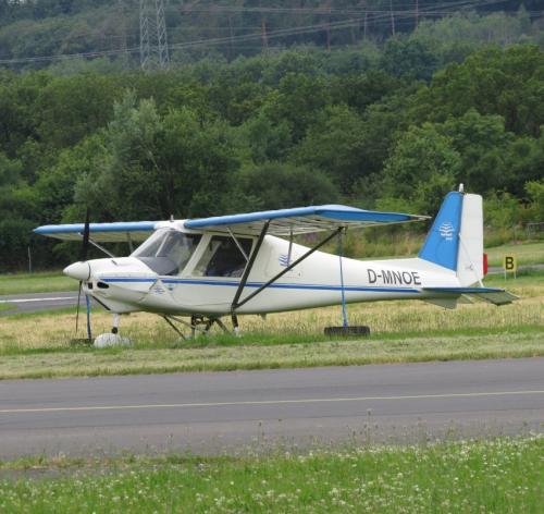 SmallAircraft-D-MNOE-02