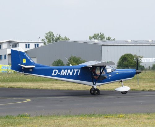 SmallAircraft-D-MNTI-02