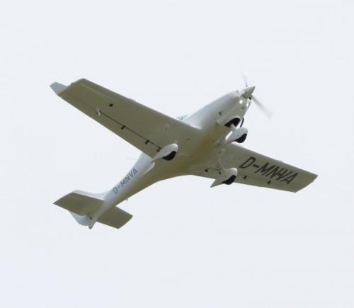 SmallAircraft-D-MNVA-05