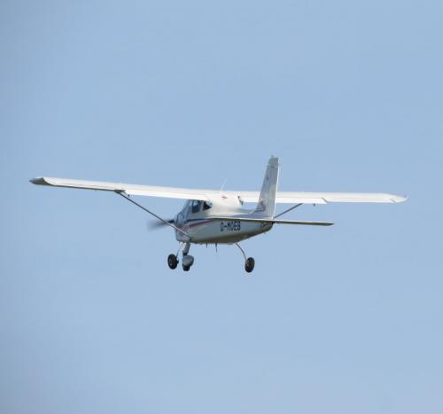 SmallAircraft-D-MOEB-04