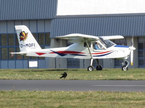 SmallAircraft-D-MOFI-02