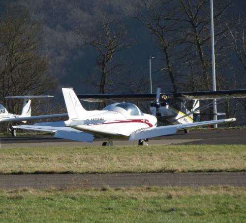SmallAircraft-D-MOMH-03