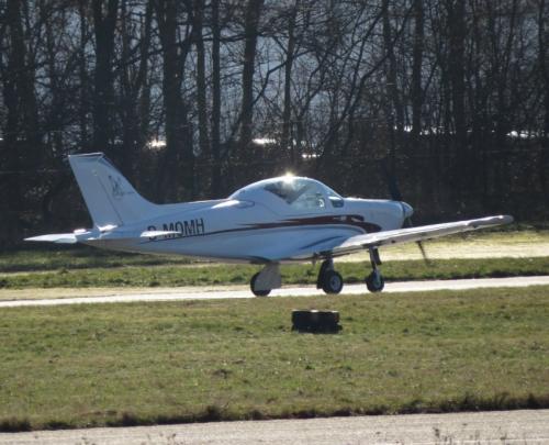 SmallAircraft-D-MOMH-04