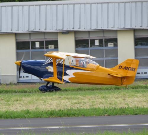 SmallAircraft-D-MOXL-04