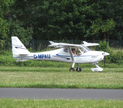 SmallAircraft-D-MPAU-02