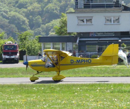 SmallAircraft-D-MPHO-02