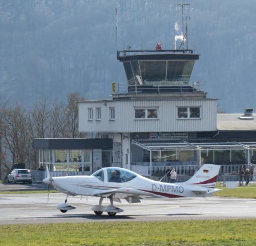SmallAircraft-D-MPMO-04