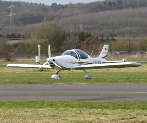 SmallAircraft-D-MPMO-07