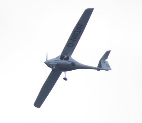 SmallAircraft-D-MQAT-02