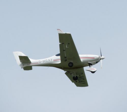 SmallAircraft-D-MQAY-02