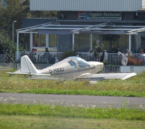 SmallAircraft-D-MRAJ-02