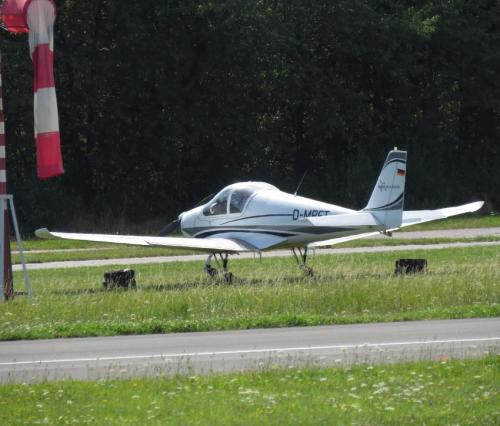 SmallAircraft-D-MRFT-01