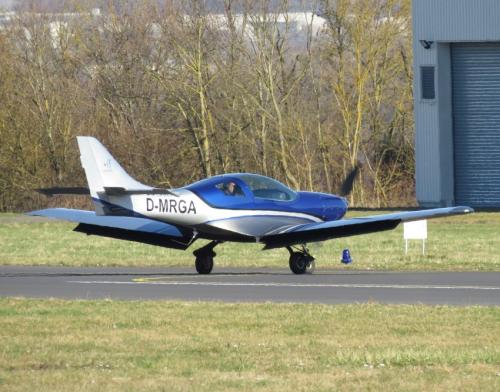 SmallAircraft-D-MRGA-03