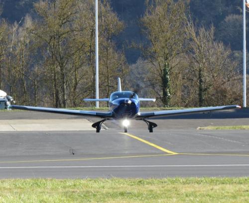 SmallAircraft-D-MRGA-05