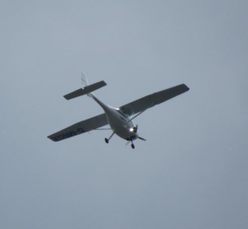 SmallAircraft-D-MRGX-02