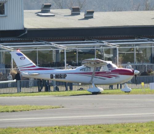 SmallAircraft-D-MRIP-01
