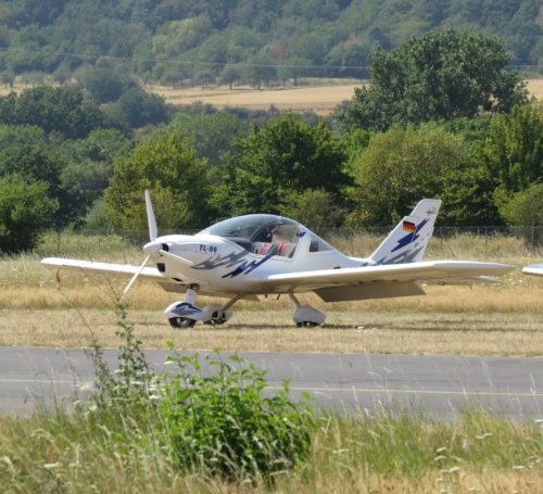 SmallAircraft-D-MSGB-01